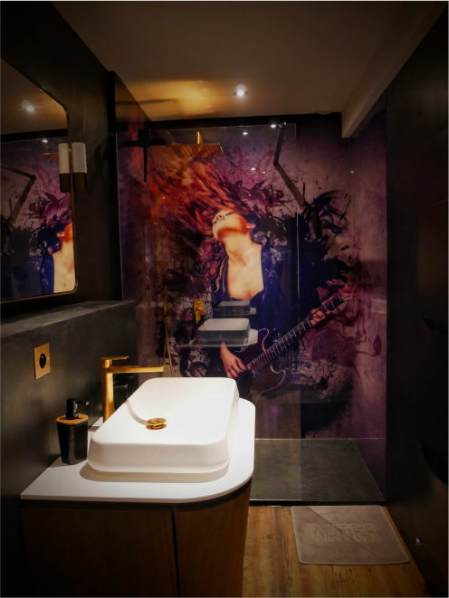 Service de salles de bain sur-mesure proposé par Avenir Cuisine 